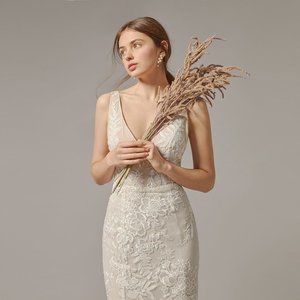 Floravere J. Didion (Champagne) Size 6, Tall